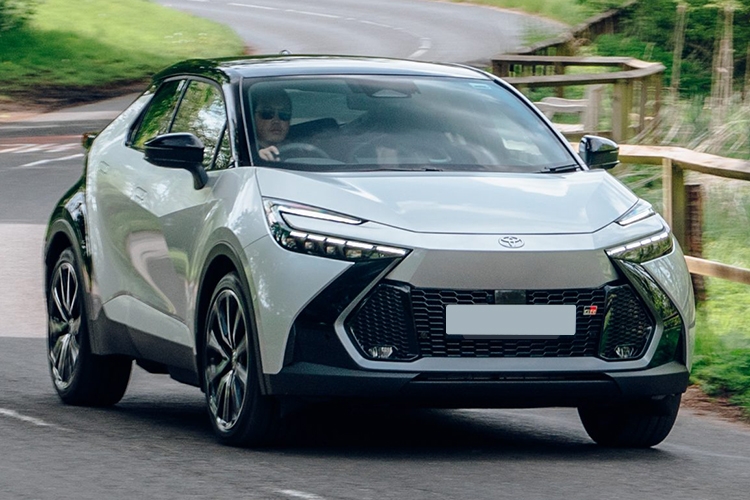 TOYOTA C-HR HATCHBACK Icon