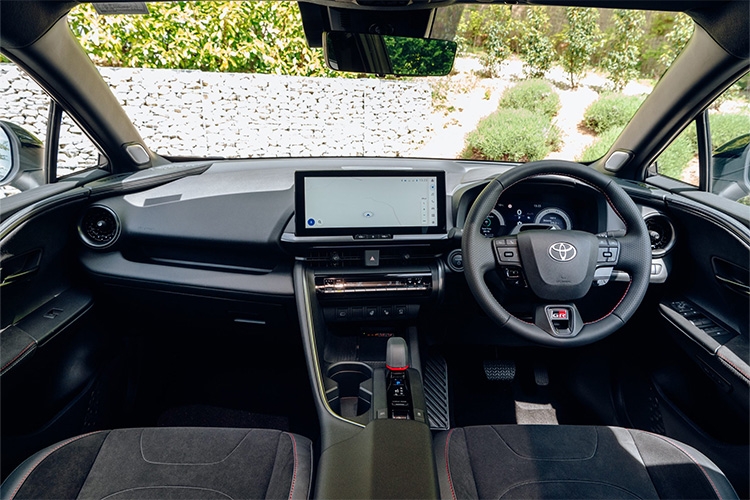 TOYOTA C-HR HATCHBACK Design