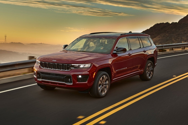 JEEP GRAND CHEROKEE SW Summit Reserve