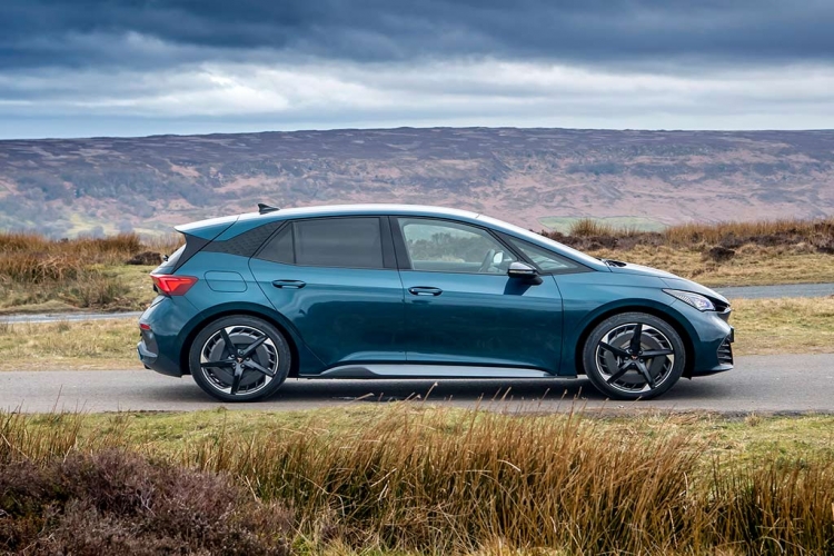 CUPRA BORN ELECTRIC HATCHBACK V1