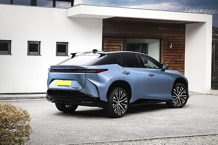 LEXUS RZ ELECTRIC ESTATE Standard